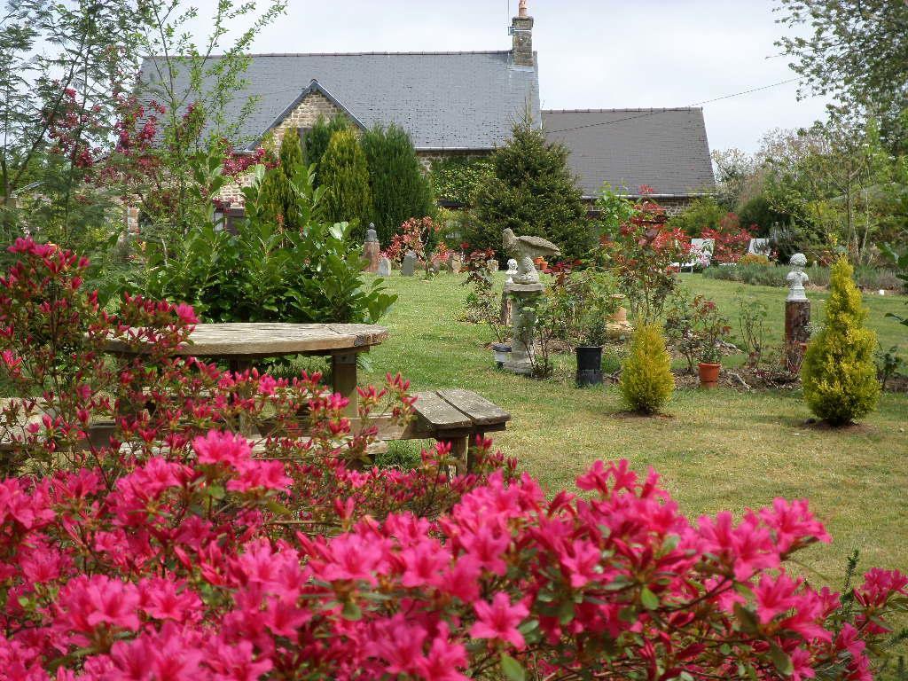 La Chevallerie B&B Isigny-le-Buat Exterior foto