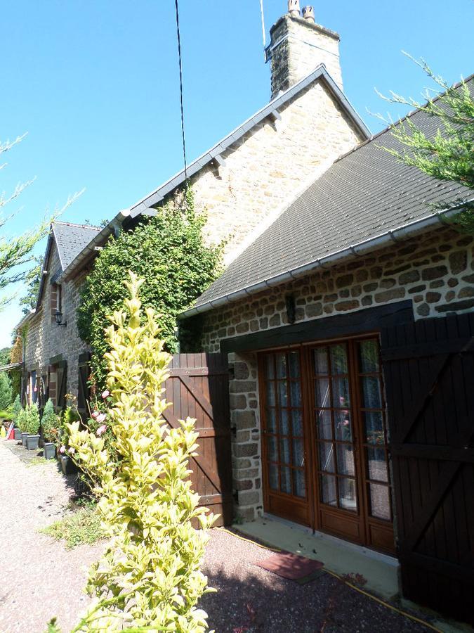 La Chevallerie B&B Isigny-le-Buat Exterior foto